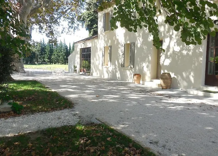 Villa Domaine De Rochegude à Avignon
